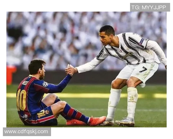 球星足球技能解析：从梅西的盘带到C罗的射门技巧全方位分析